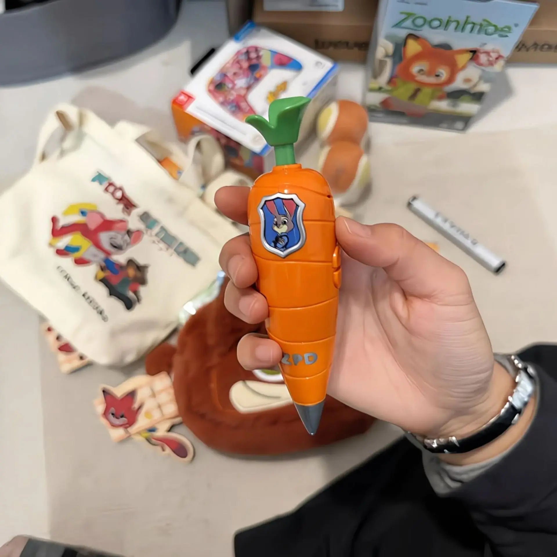 Disney Zootopia 2 Judy Hopps Carrot pen Voice Pen 60 Seconds Recording function Creative Cartoon Ballpoint Pen 2 in 1 fan Gifts