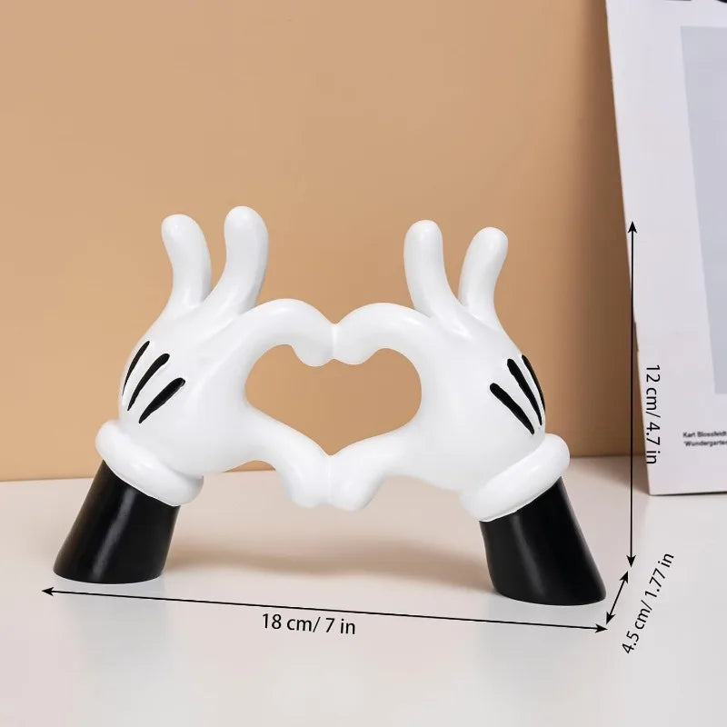 Cartoon Mickey Mouse Heart Hands Resin Statue Modern Home Decor Accents Love Finger Sculpture Room Decor Accessories